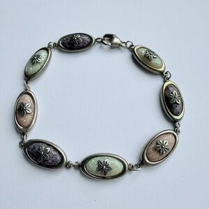 CCO Coleman Company Multicolor Oval Stone Floral Accent Bracelet